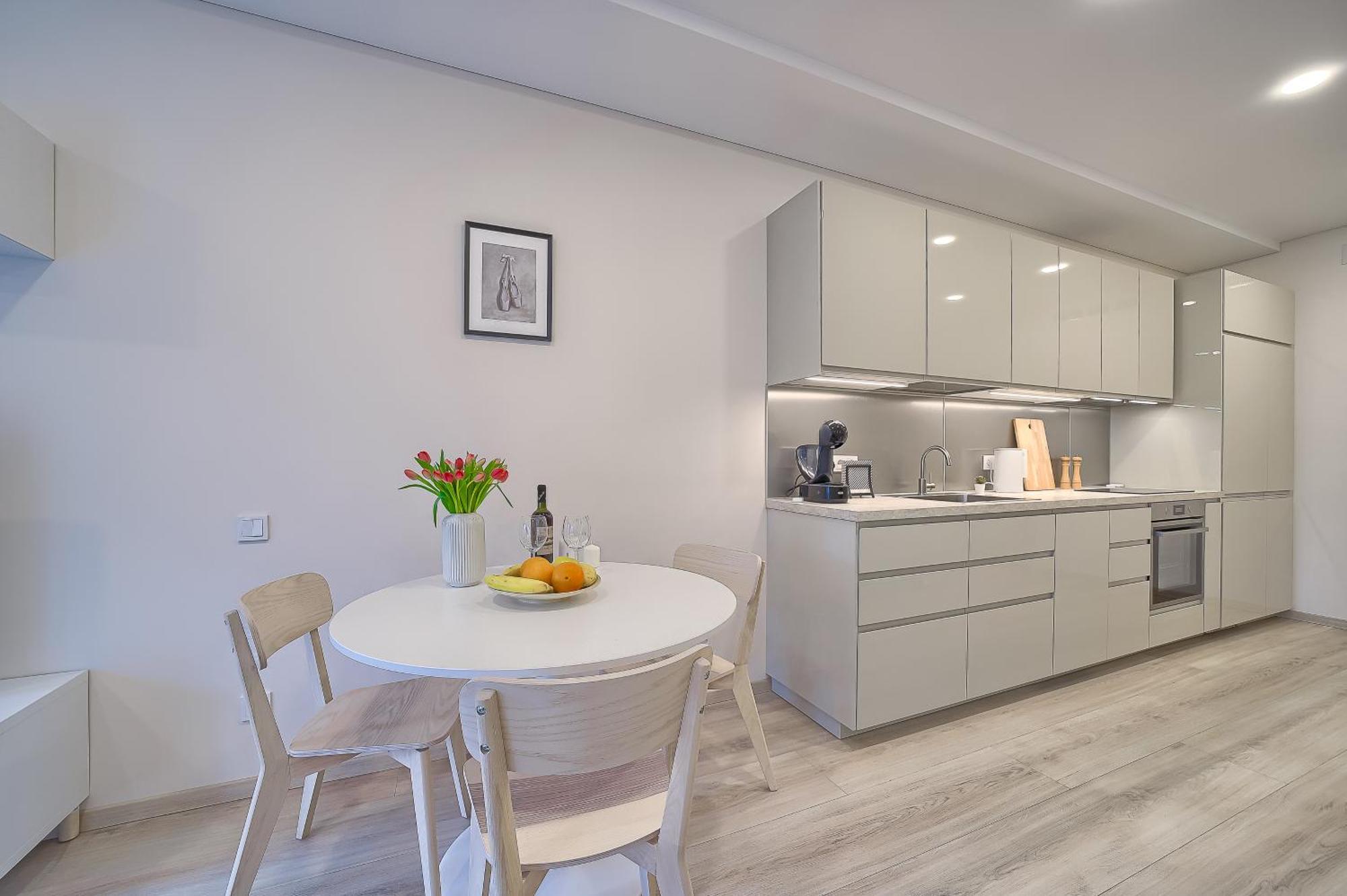 Business-Class Apartments 2 X Free Parking X Self Check In 24X7 VNO Exterior foto