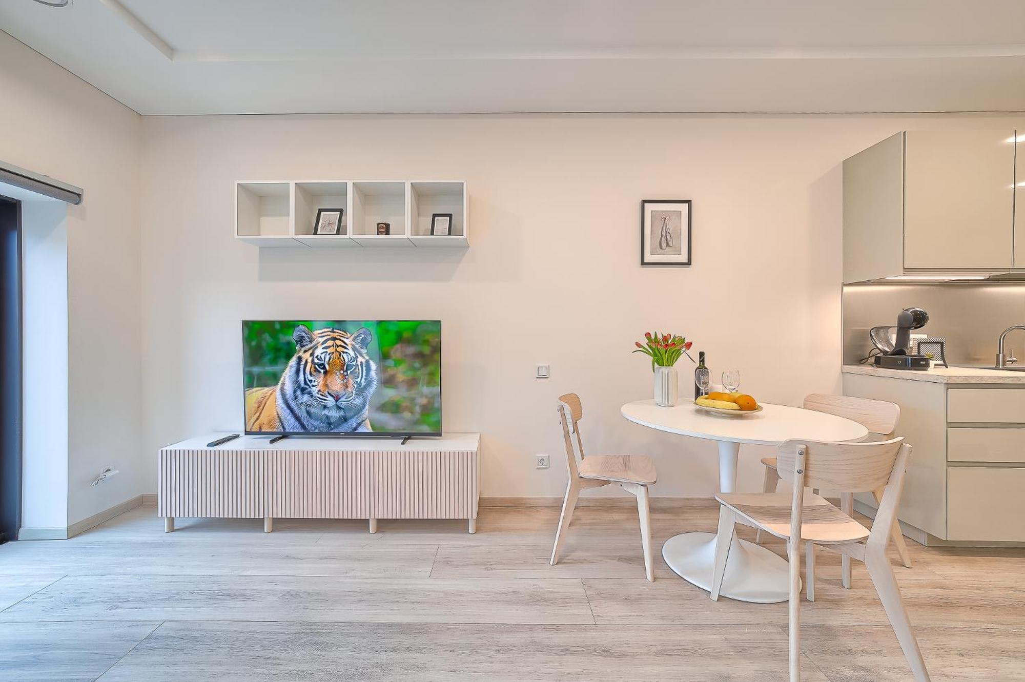 Business-Class Apartments 2 X Free Parking X Self Check In 24X7 VNO Exterior foto